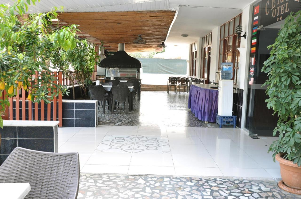 Cemre Otel 안탈리아 외부 사진